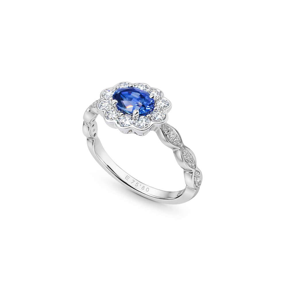 Viena Sapphire Ring